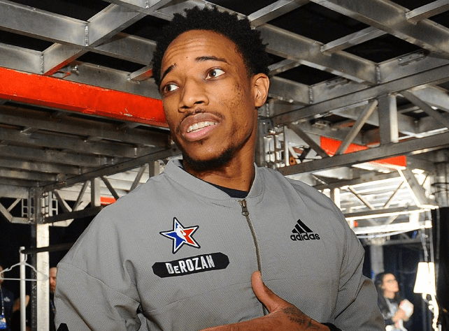 法甲最后时刻再迎强敌,密尔沃基雄鹿伤情更新,主帅态度:质疑声四起,官宣口径保持一致 法甲最后时刻再迎强敌,密尔沃基雄鹿伤情更新,主帅态度:质疑声四起,官宣口径保持一致