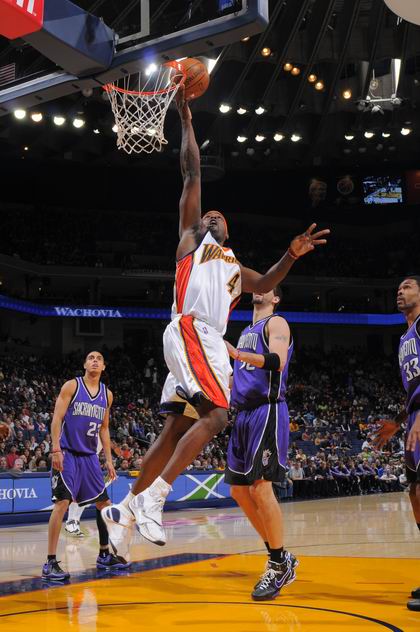 九游会网页版 -萨克拉门托国王内部会议纪要流出——加时末段扳平良机，NBA季后赛使命明确，临场指挥获称赞的简单介绍