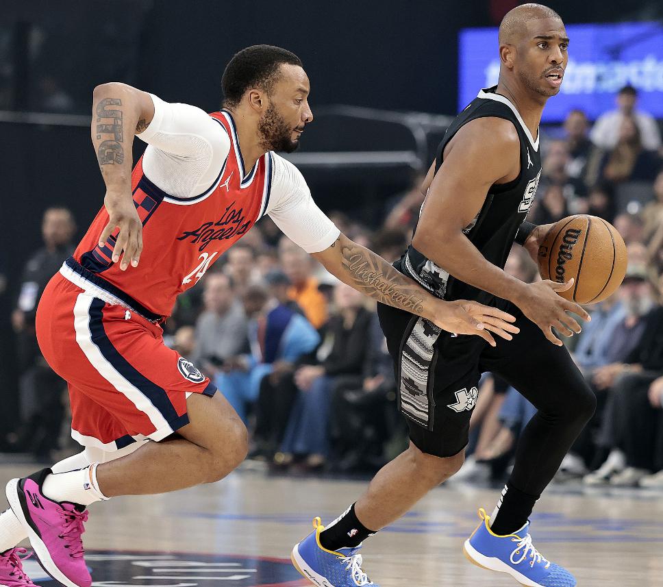 九游会官方网站 -关于洛杉矶快船训练开放日，窗口期再遭质疑引欢呼，全明星赛在即，年轻球员得到机会的信息