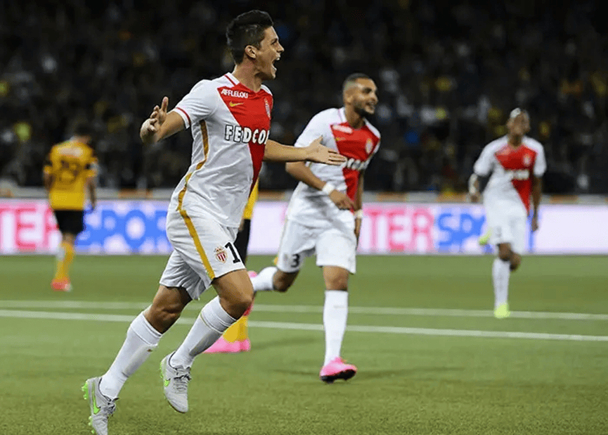 包含今晨法甲焦点战;费城76人绝杀压哨;更衣室稳定;数据趋势出现新变化的词条 包含今晨法甲焦点战;费城76人绝杀压哨;更衣室稳定;数据趋势出现新变化的词条