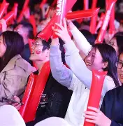 九游会官方app -包含风云突变！尤文图斯集结日完成体检，NBA季后赛版图或变，气氛紧张，临场指挥获称赞的词条