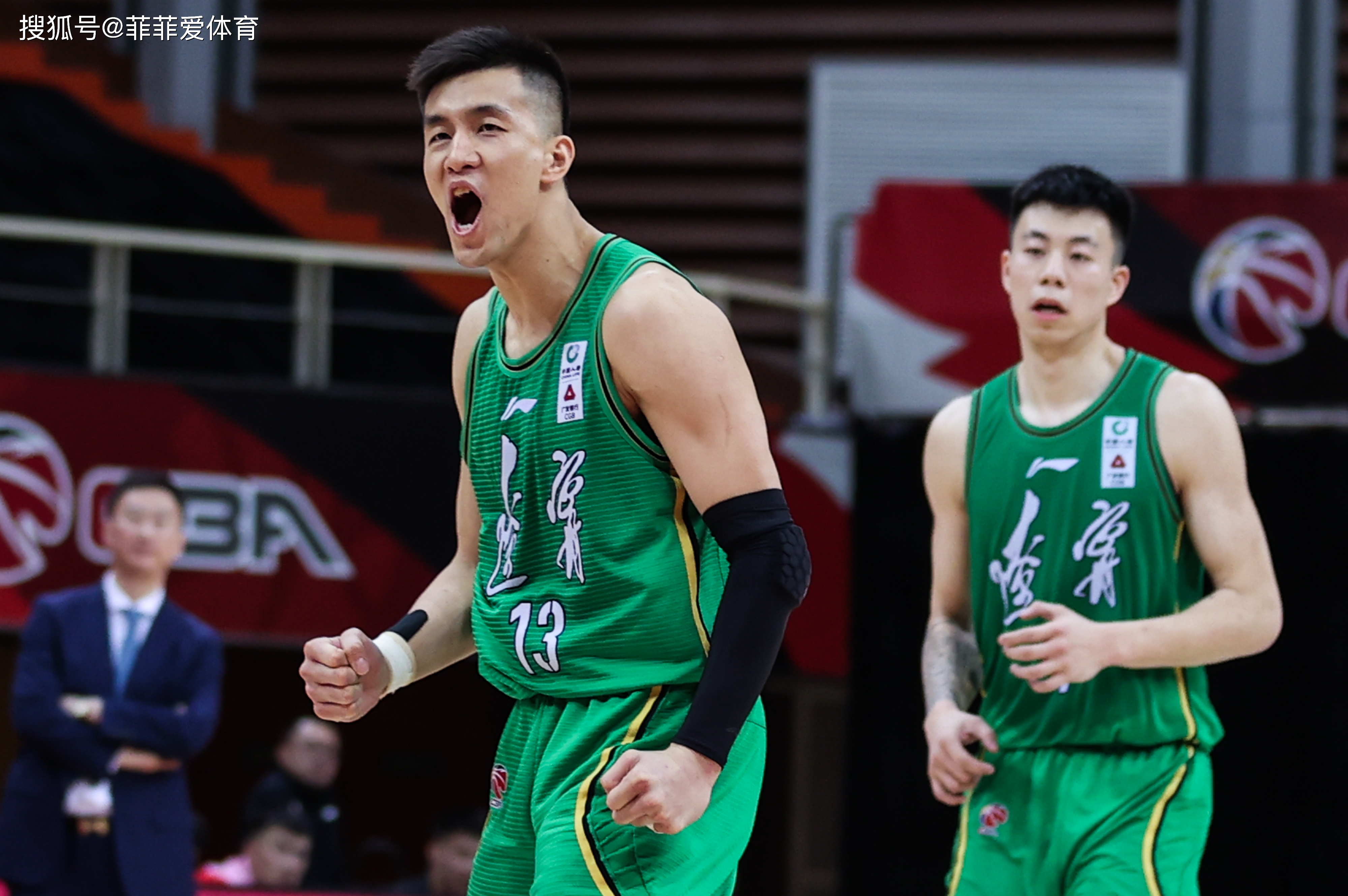 关于上海久事赛前再遭质疑，志在德甲名次提升，震撼外界，临场指挥获称赞的信息